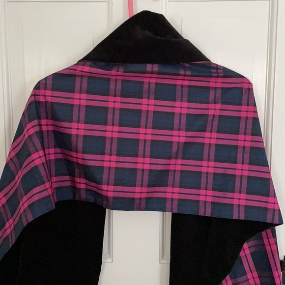 🎉HP🎉Vineyard Vines Reversible Wrap/Shawl - Picture 2 of 4